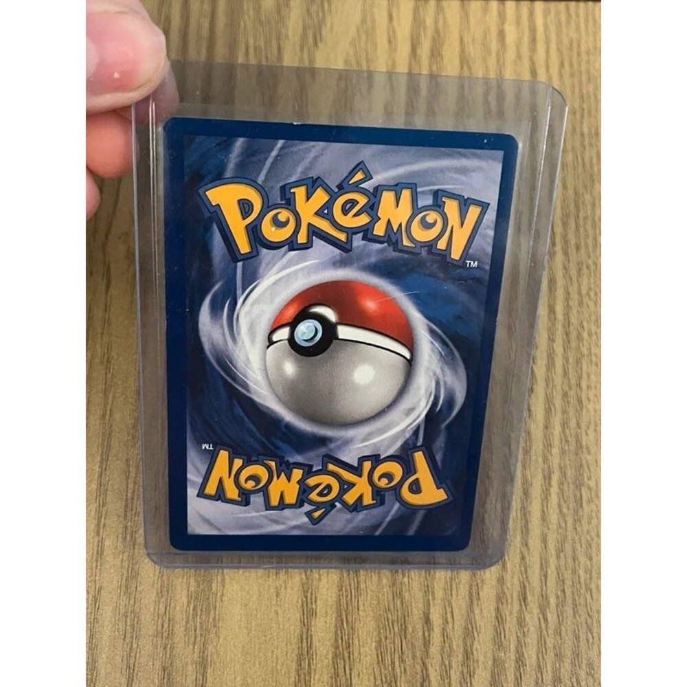 Bulbasaur Pokemon Card - Picture 2 of 2